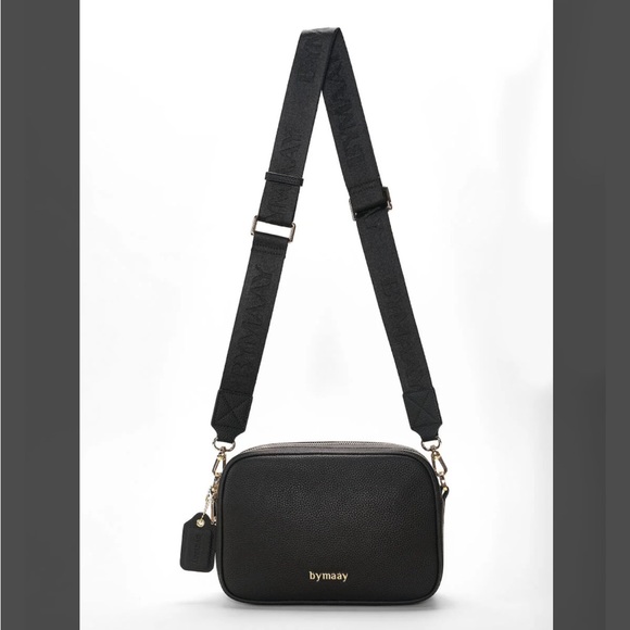 Camera Bag 🌺 - Picture 2 of 9